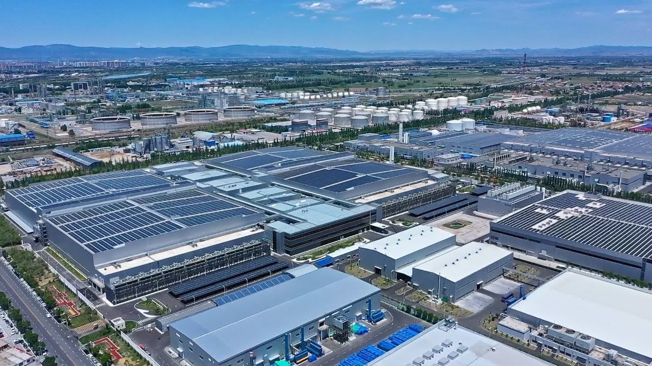 Huawei accelerates Ascend 960 AI chip to early 2027
