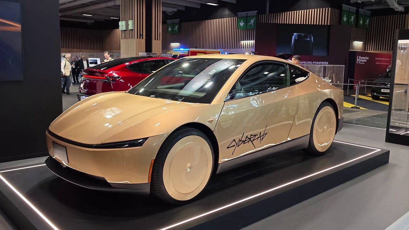 Tesla net profit dropped 43% to $787 million