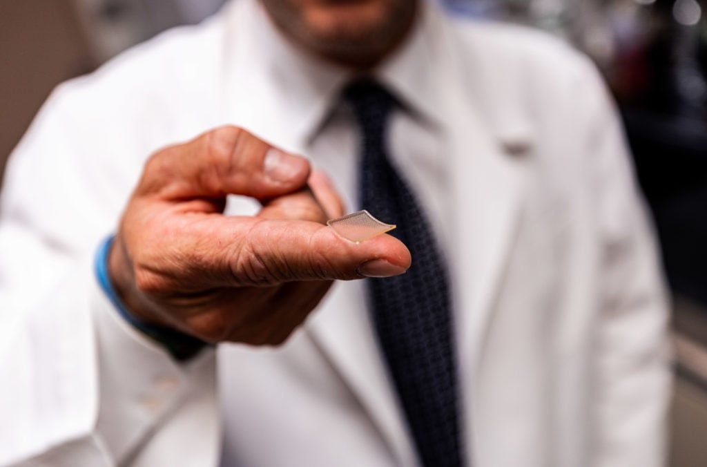 Tougher fat capsules keep genetic vaccines stable without deep freeze