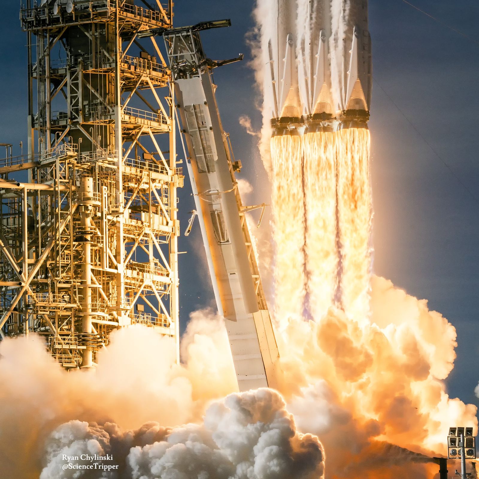 SpaceX sets Falcon Heavy liftoff for NROL-97 mission