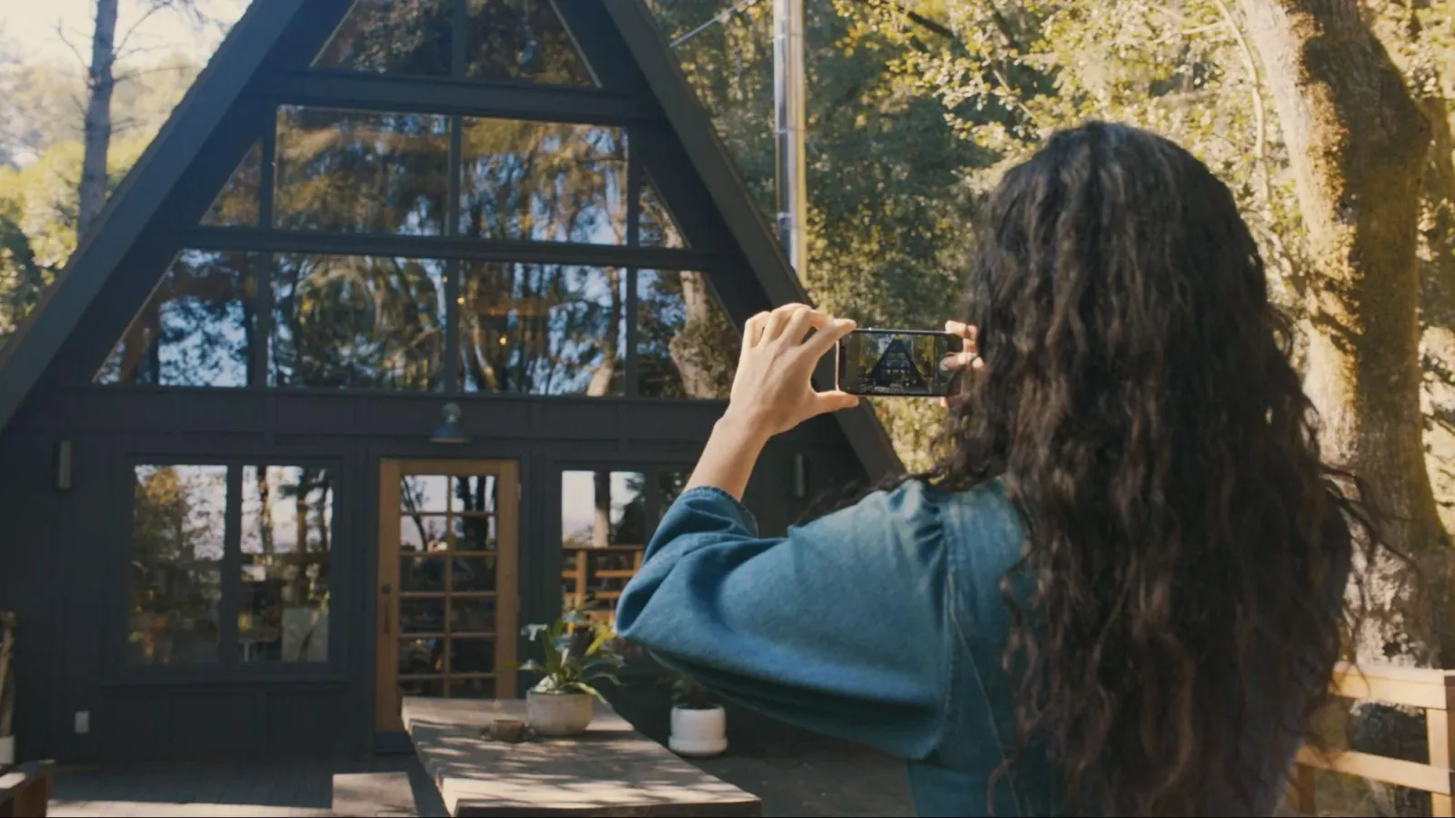 Airbnb bars hosts from assigning checkout chores