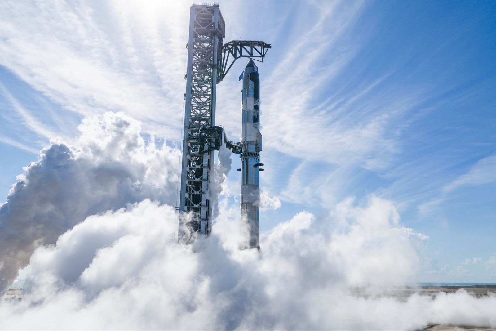 SpaceX puts Starship in orbit before ocean blast